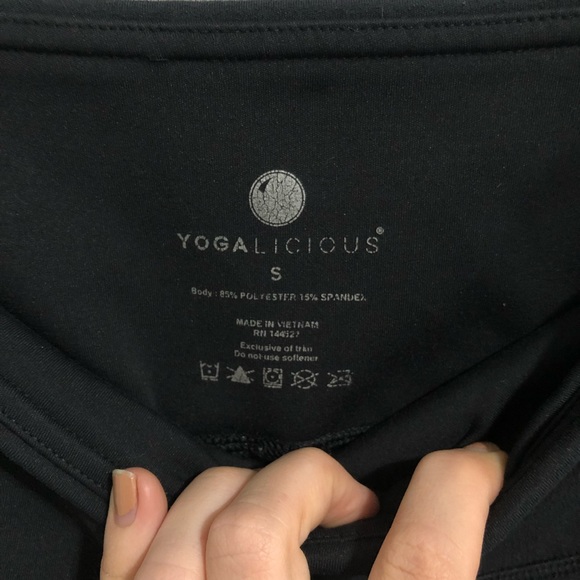 Black High Waisted Yogalicious Leggings - Picture 13 of 13